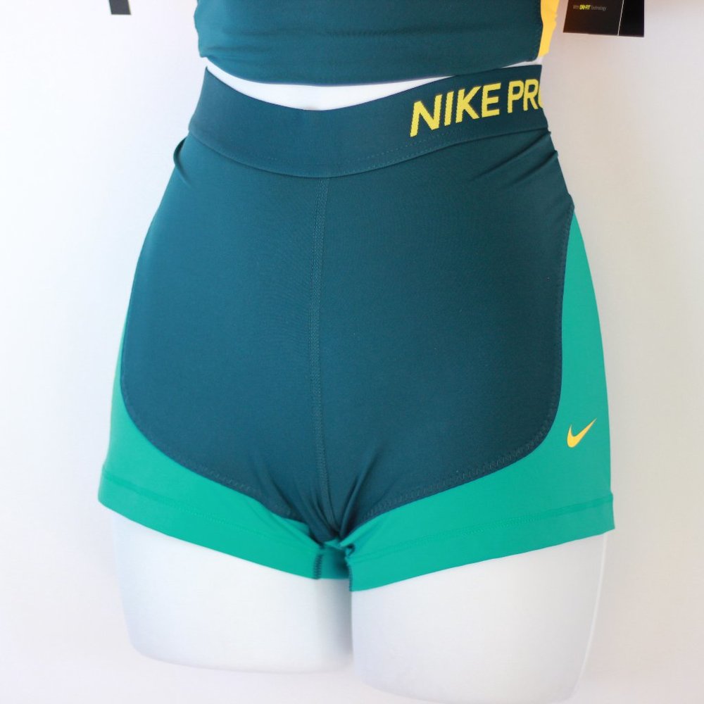 🔥𝐒𝐎𝐋𝐃 𝐎𝐔𝐓🔥 - Picture 9 of 9